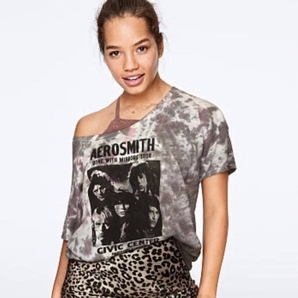 Pink Victoria’s Secret Aerosmith Tie Dye T Shirt LE Rare M Nwt